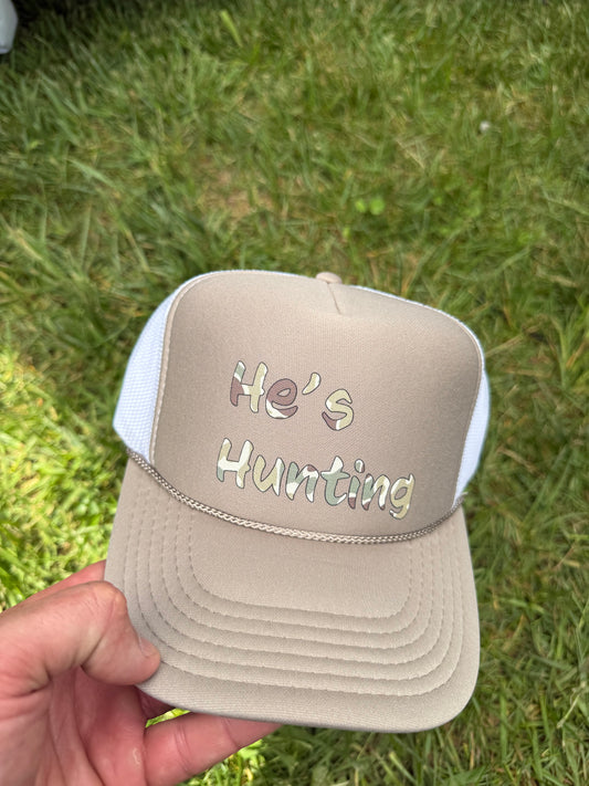 He’s Hunting Tan/White Foamy Rope Hat