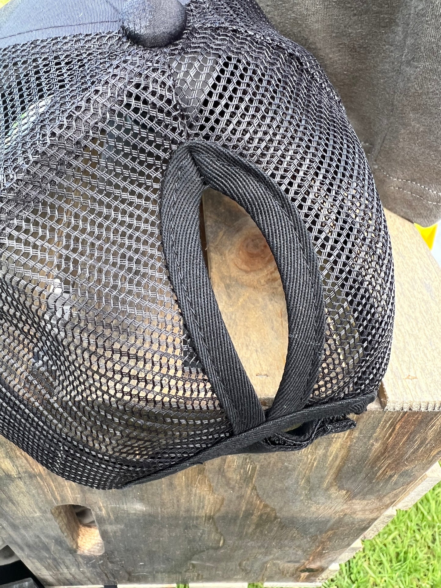 Doe in Heat-Ladies Ponytail Hat