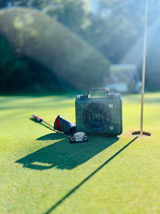The “Fawn” wireless waterproof speaker box!